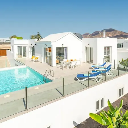 Milano By Willa Playa Blanca (Lanzarote)