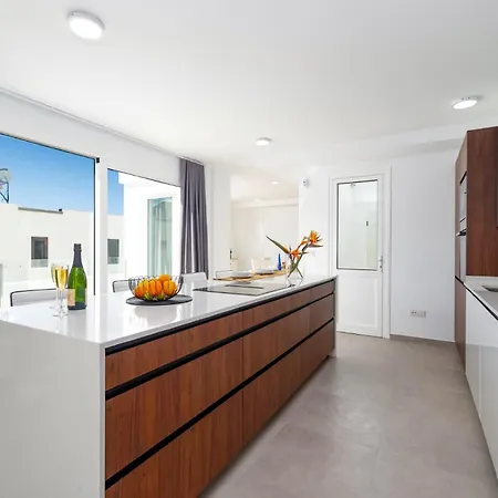 Milano By * Playa Blanca (Lanzarote)